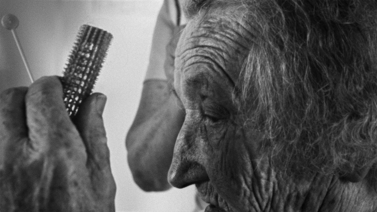 Muddi - Zwölf Annäherungen an das Altern : Bild Erika Maria Swobodnik