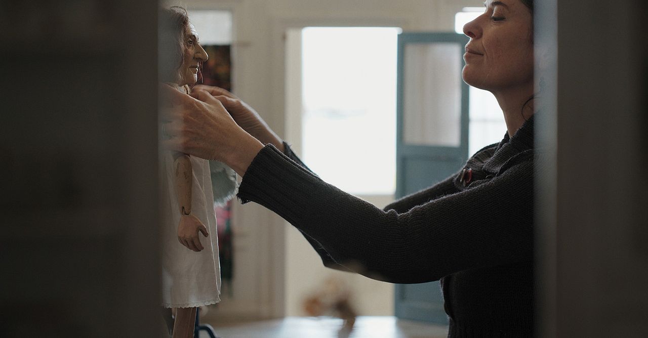 Yo - Love Is A Rebellious Bird : Bild