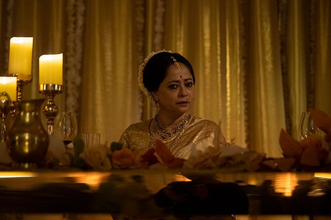 Hamlet - All That Lives Must Die : Bild Sheeba Chaddha