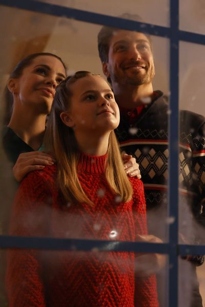 The Best Christmas Ever : Bild Ellie Stewart, Jillian Murray, Daniel Lissing