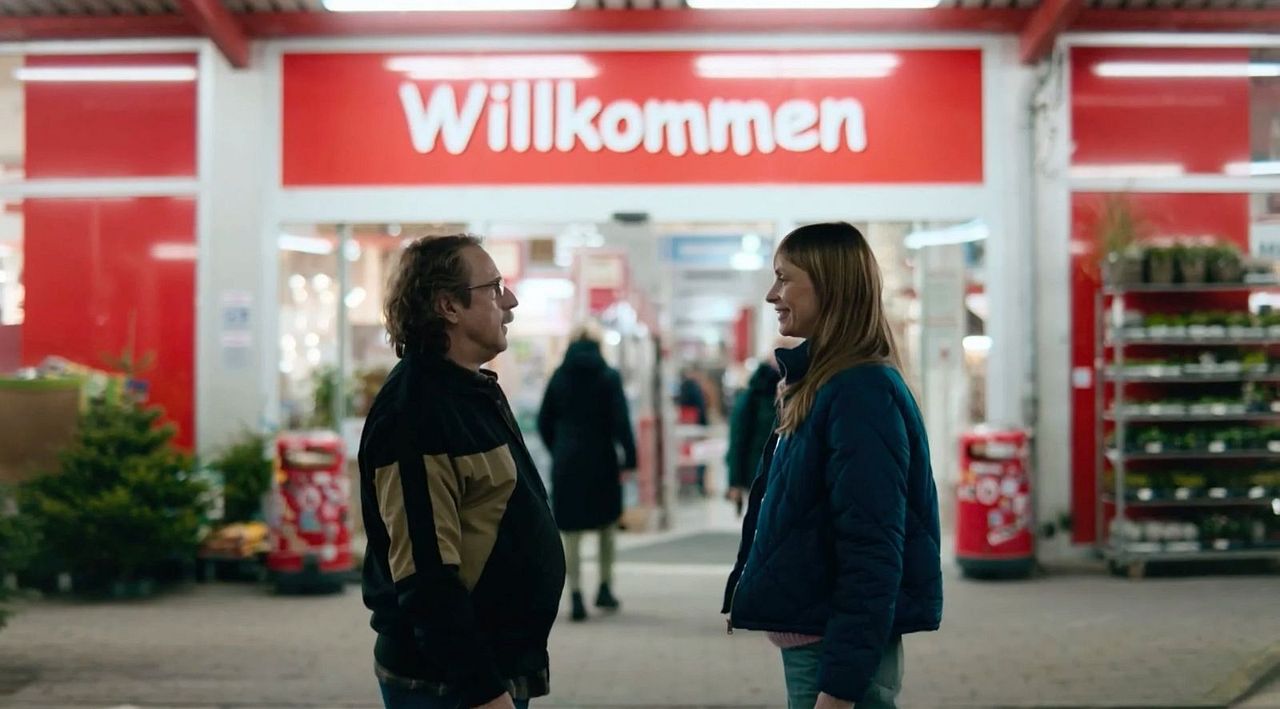 Prange - Man ist ja Nachbar : Bild Bjarne Mädel, Katharina Marie Schubert