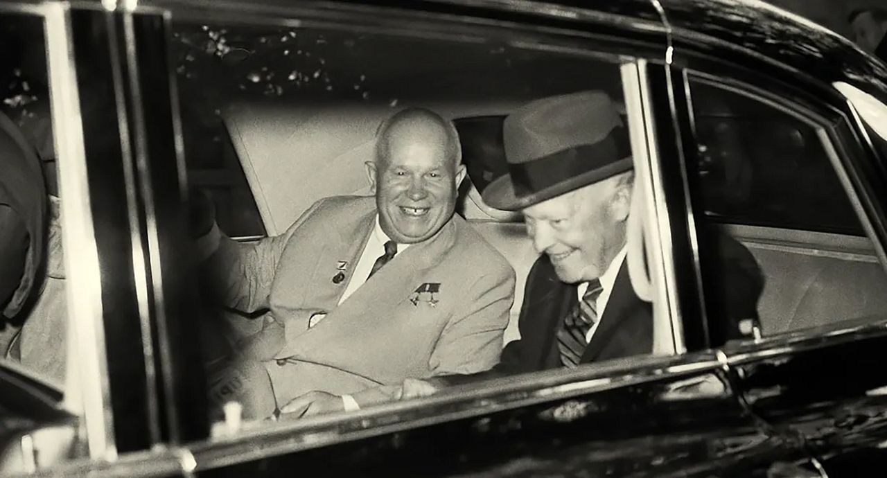 Soundtrack To A Coup D'État : Bild