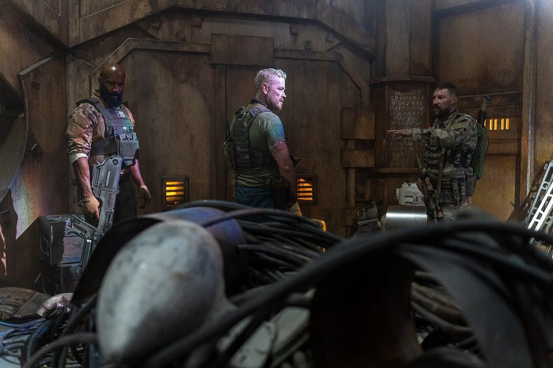 Osiris : Bild LaMonica Garrett, Max Martini