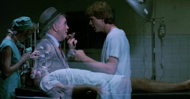 Der ausgeflippte College-Geist : Bild