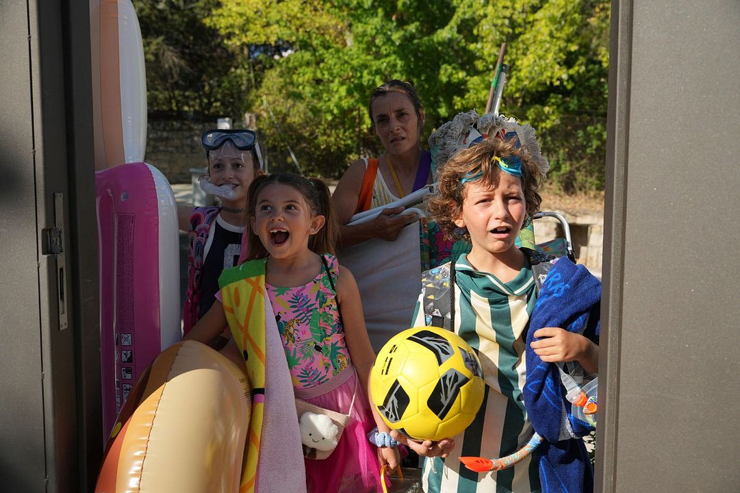 All Inclusive - Willkommen im Luxus : Bild Edurne García, Noah Casas, Raquel Guerrero, Nerea Pascual