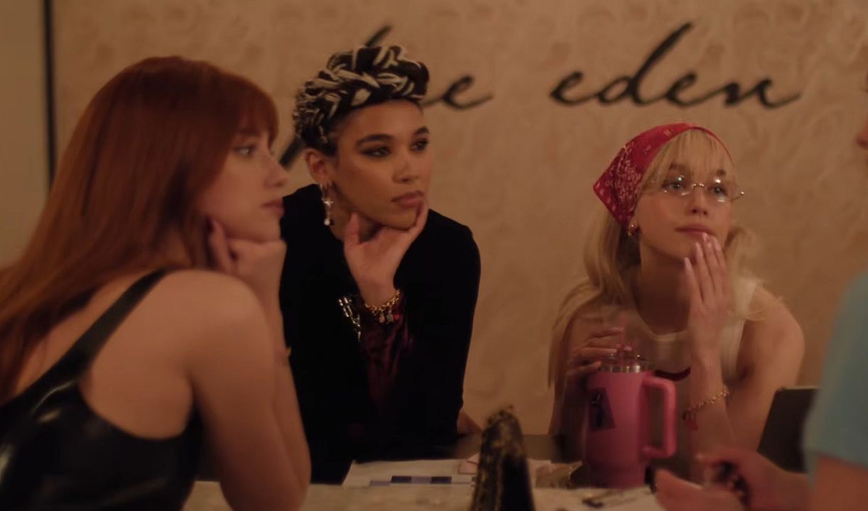 Forbidden Fruits : Bild Lili Reinhart, Alexandra Shipp, Victoria Pedretti