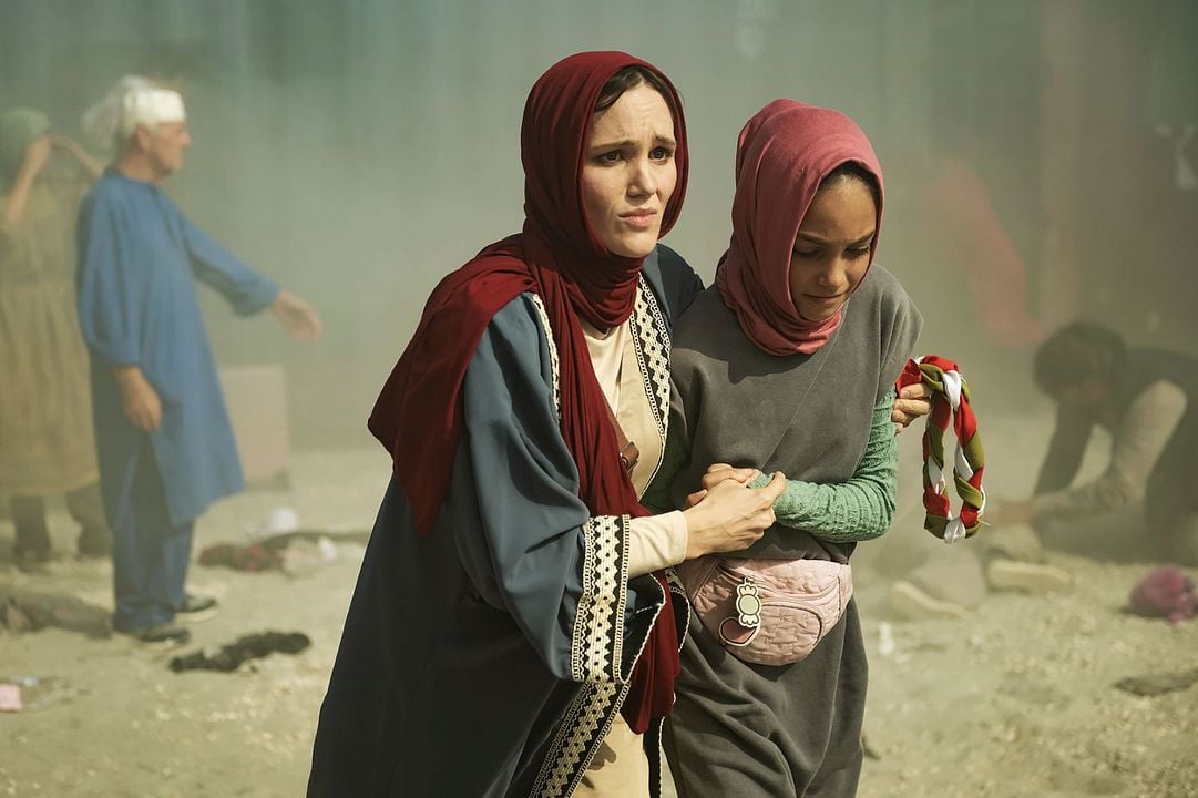 Last Flight - Flucht aus Kabul : Bild Klarissza Lakatos, Blanka Mészáros