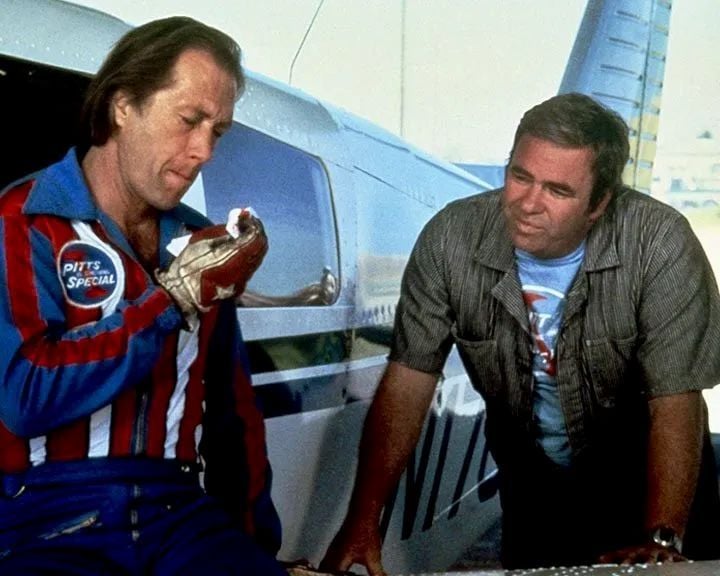 Mad Pilot ...die Wahnsinnsflieger : Bild David Carradine, Hoyt Axton