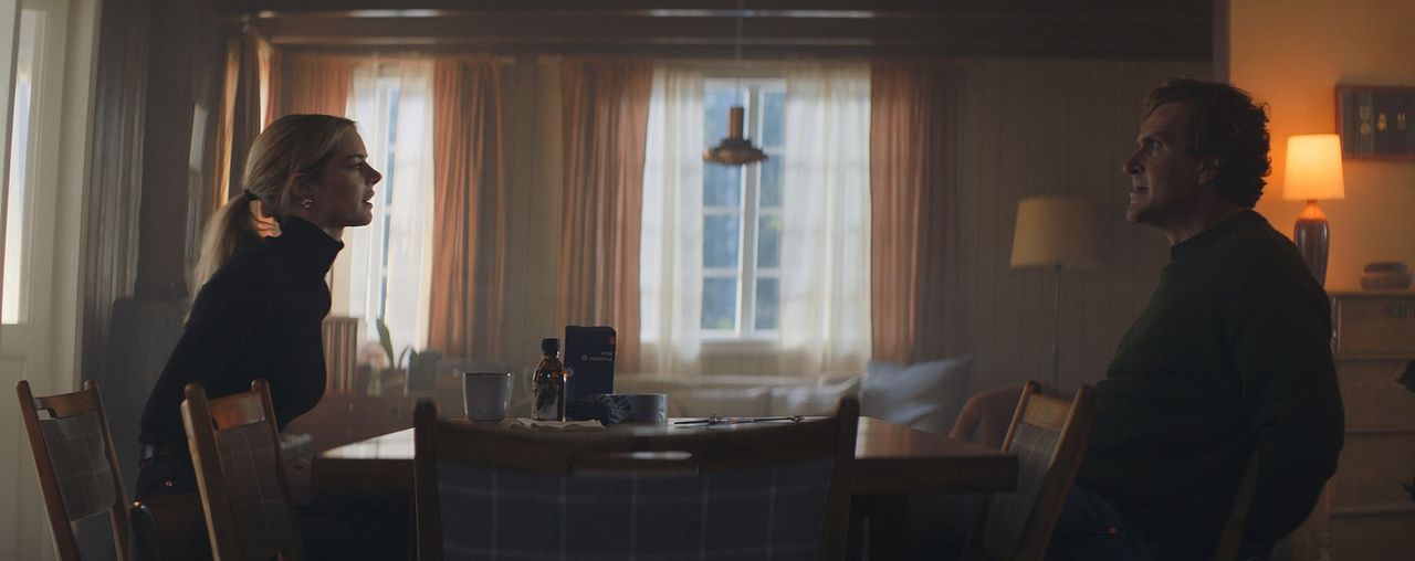 Over Your Dead Body : Bild Samara Weaving, Jason Segel