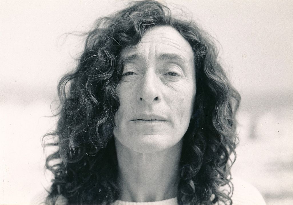 Yo - Love Is A Rebellious Bird : Bild