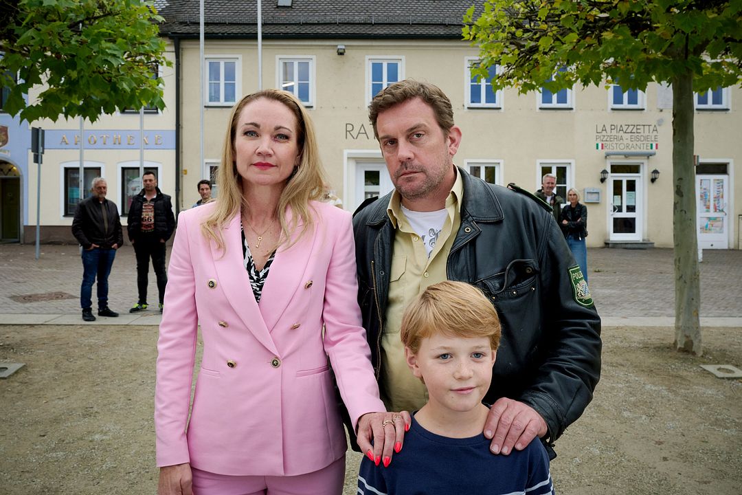 Steckerlfischfiasko : Bild Lisa Maria Potthoff, Pelle Küffner, Sebastian Bezzel