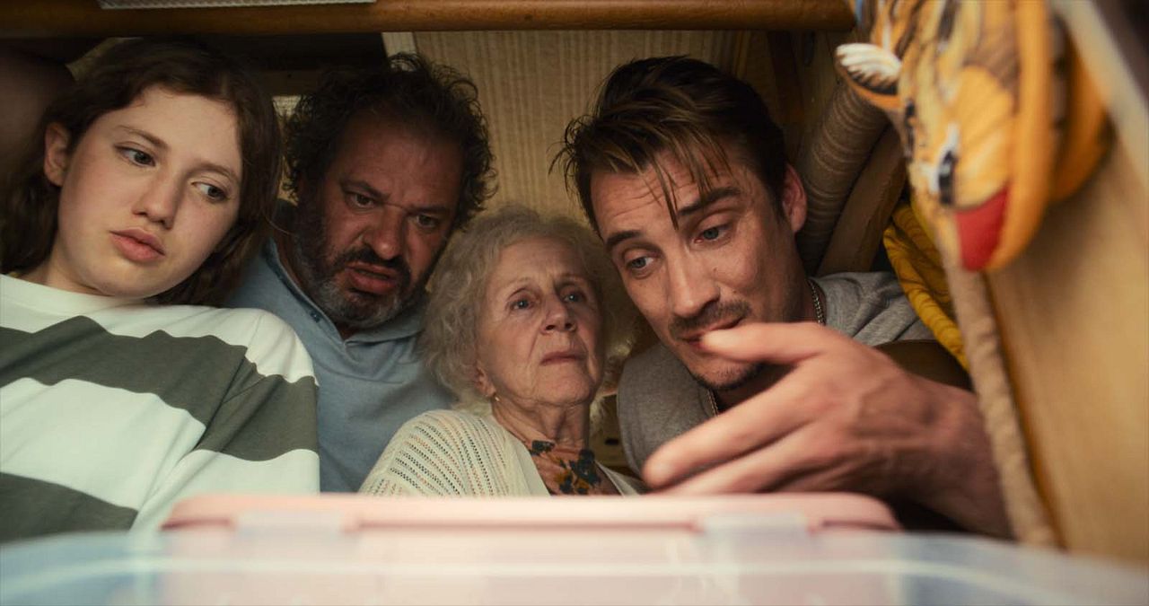 Bon Voyage - Bis hierher und noch weiter : Bild David Ayala, Pierre Lottin, Hélène Vincent, Juliette Gasquet