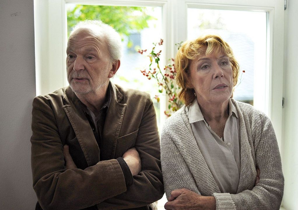 Alle unter eine Tanne : Bild Michael Gwisdek, Gaby Dohm