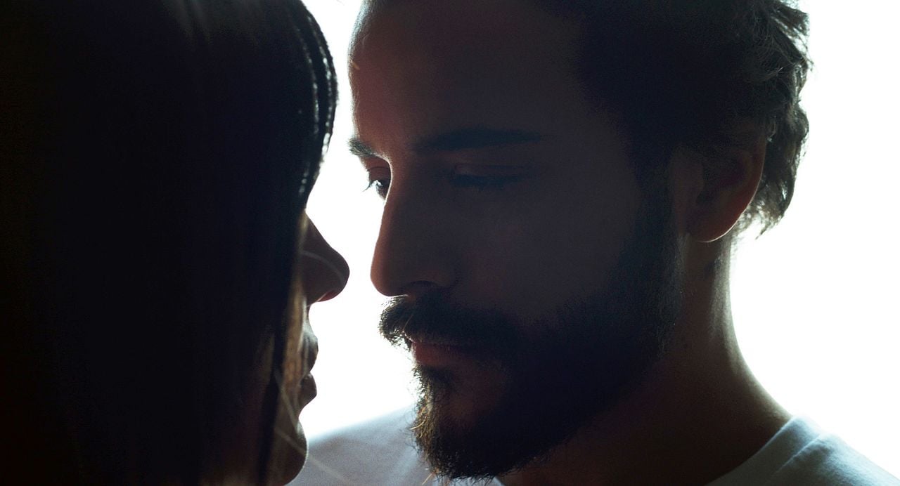 Im Rosengarten : Bild Safinaz Sattar, Kostja Ullmann