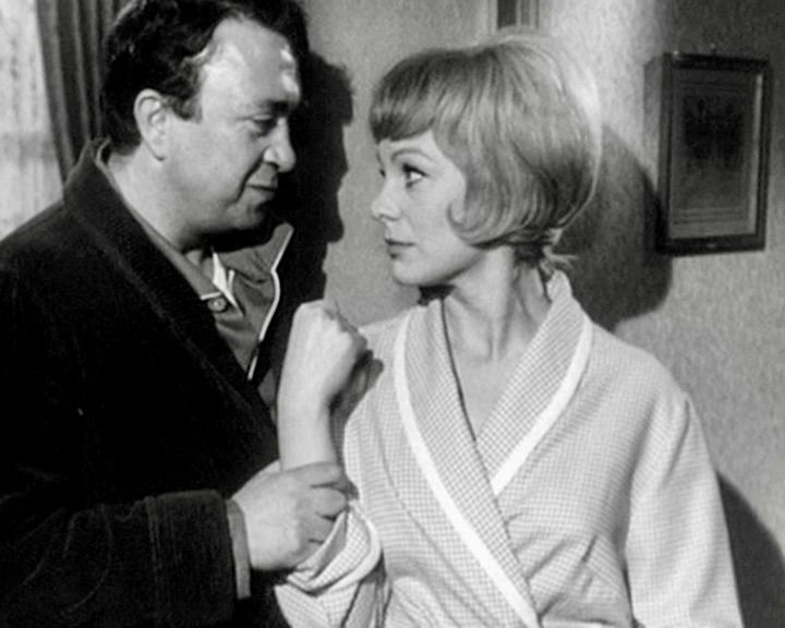 Ein Toter braucht kein Alibi : Bild Eva Pflug, Wolfgang Kieling