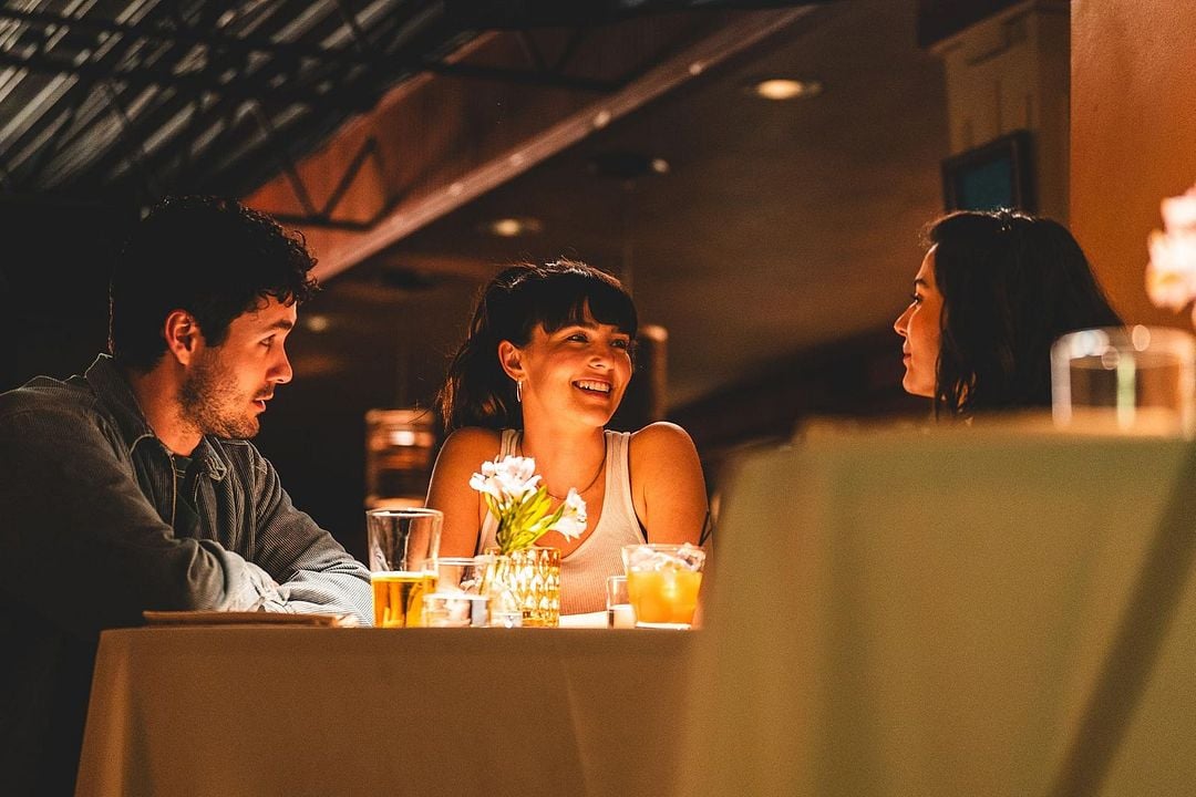 The Threesome : Bild Zoey Deutch, Jonah Hauer-King, Ruby Cruz