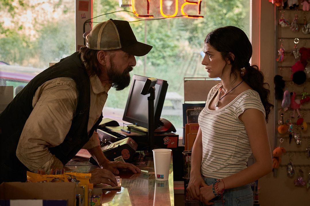 Until Dawn : Bild Peter Stormare, Ella Rubin