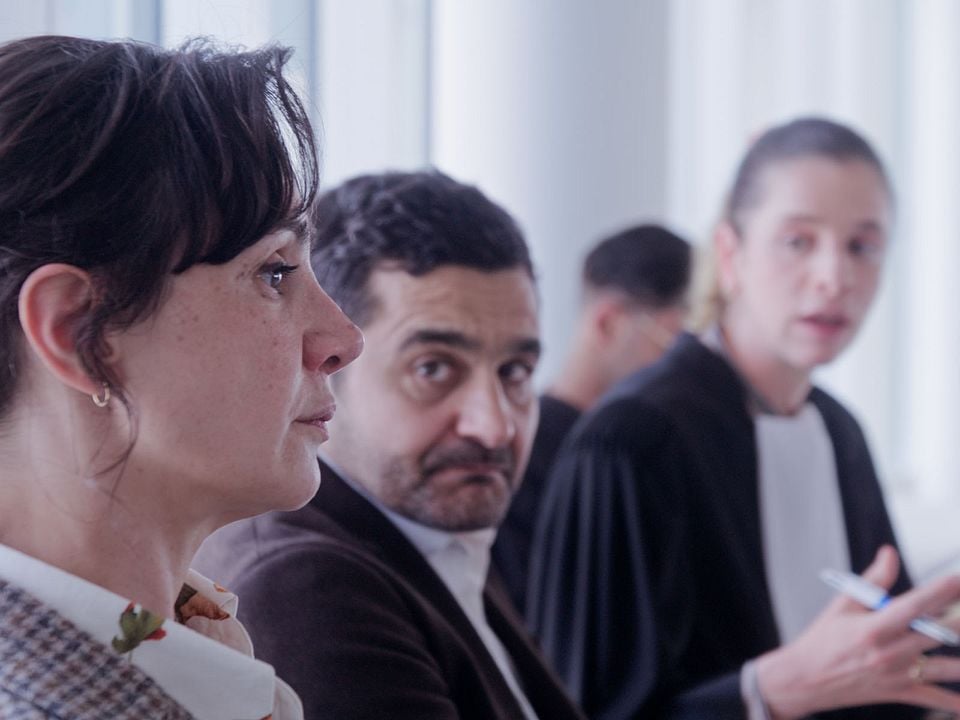 Wir glauben Euch : Bild Laurent Capelluto, Myriem Akheddiou