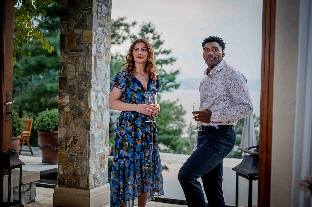 Zwei Herzen und eine Hochzeitstorte : Bild