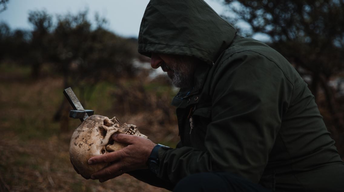 The Crucifix : Bild Dean Kilbey