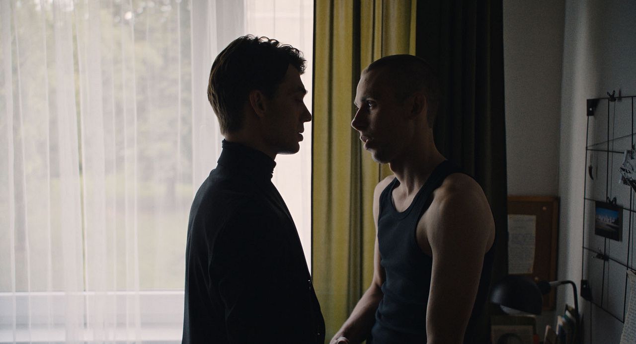 The Activist : Bild Robertas Petraitis, Vaslov Goom