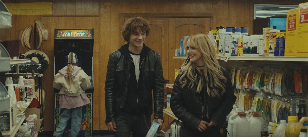 Nimrods: A Green Day Comedy : Bild Mckenna Grace, Mason Thames