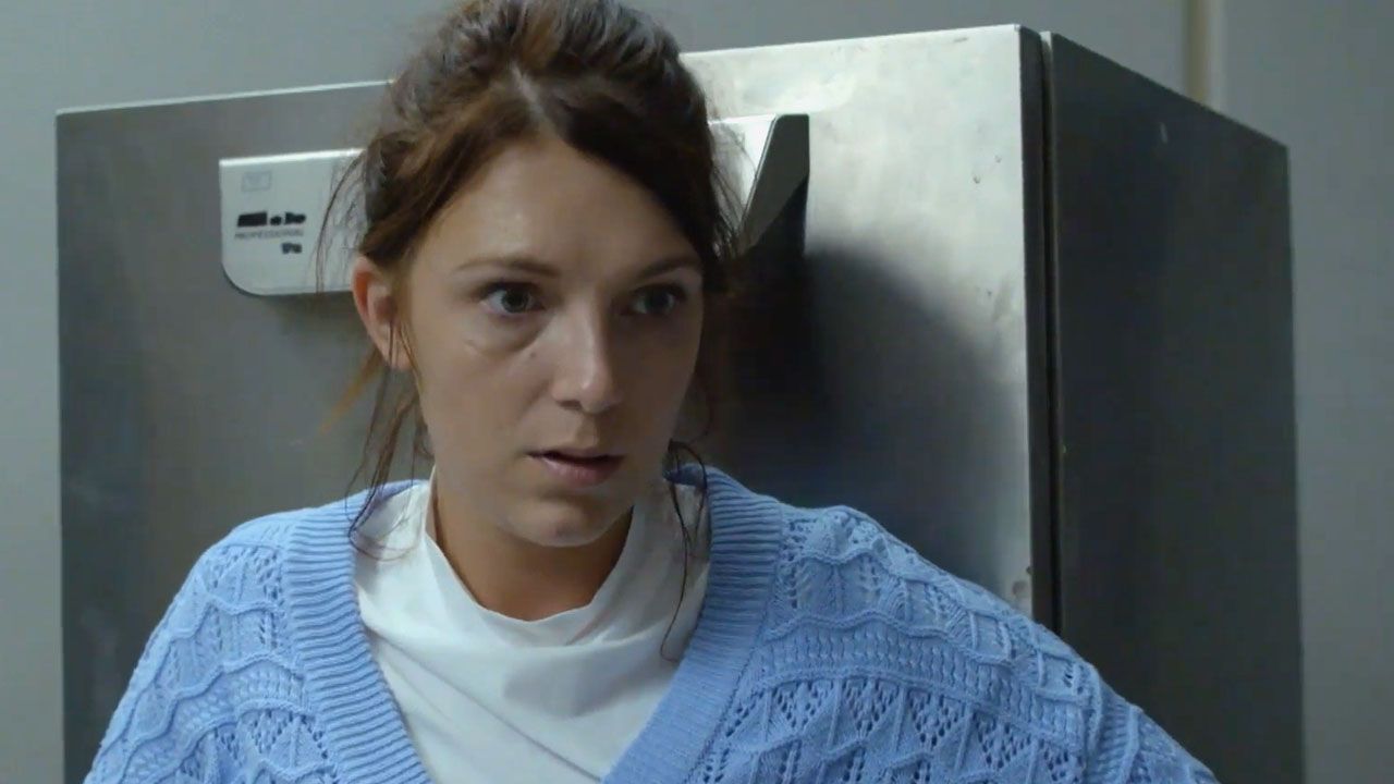 GZSZ-Vorschau: Lilly schwebt in Lebensgefahr - wird sie überleben? -  TV-Starts bei FILMSTARTS.de