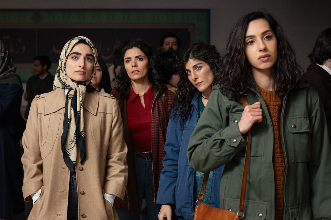 Lolita lesen in Teheran : Bild Mina Kavani, Catayoune Ahmadi, Bahar Beihaghi