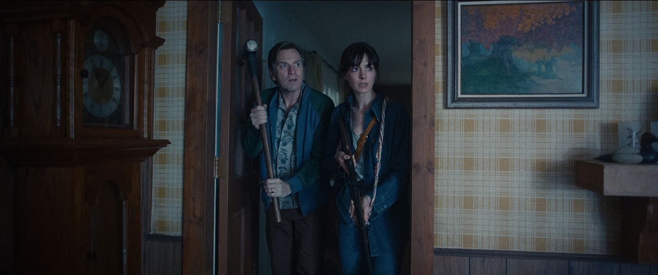 The End Of Oak Street : Bild Ewan McGregor, Anne Hathaway