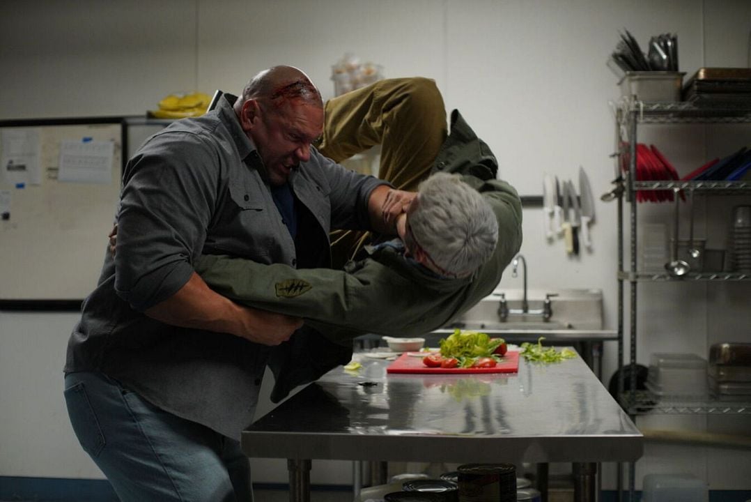 Hellfire - Verbrannte Erde : Bild Levon Panek