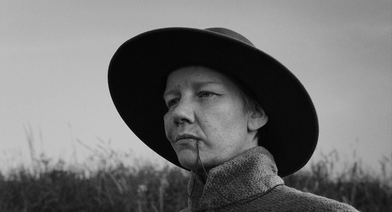 Rose : Bild Sandra Hüller