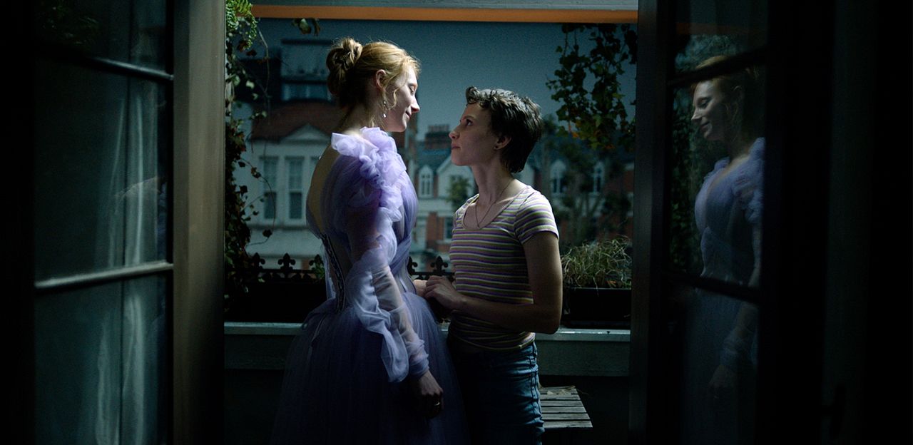 Small Town Girl : Bild Luna Jordan, Dana Herfurth