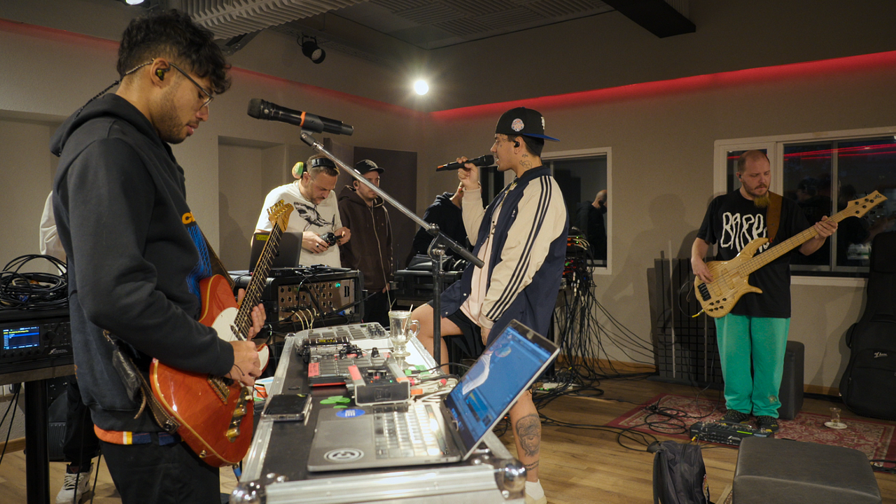 Rockstar: Duki, From The End Of The World : Bild