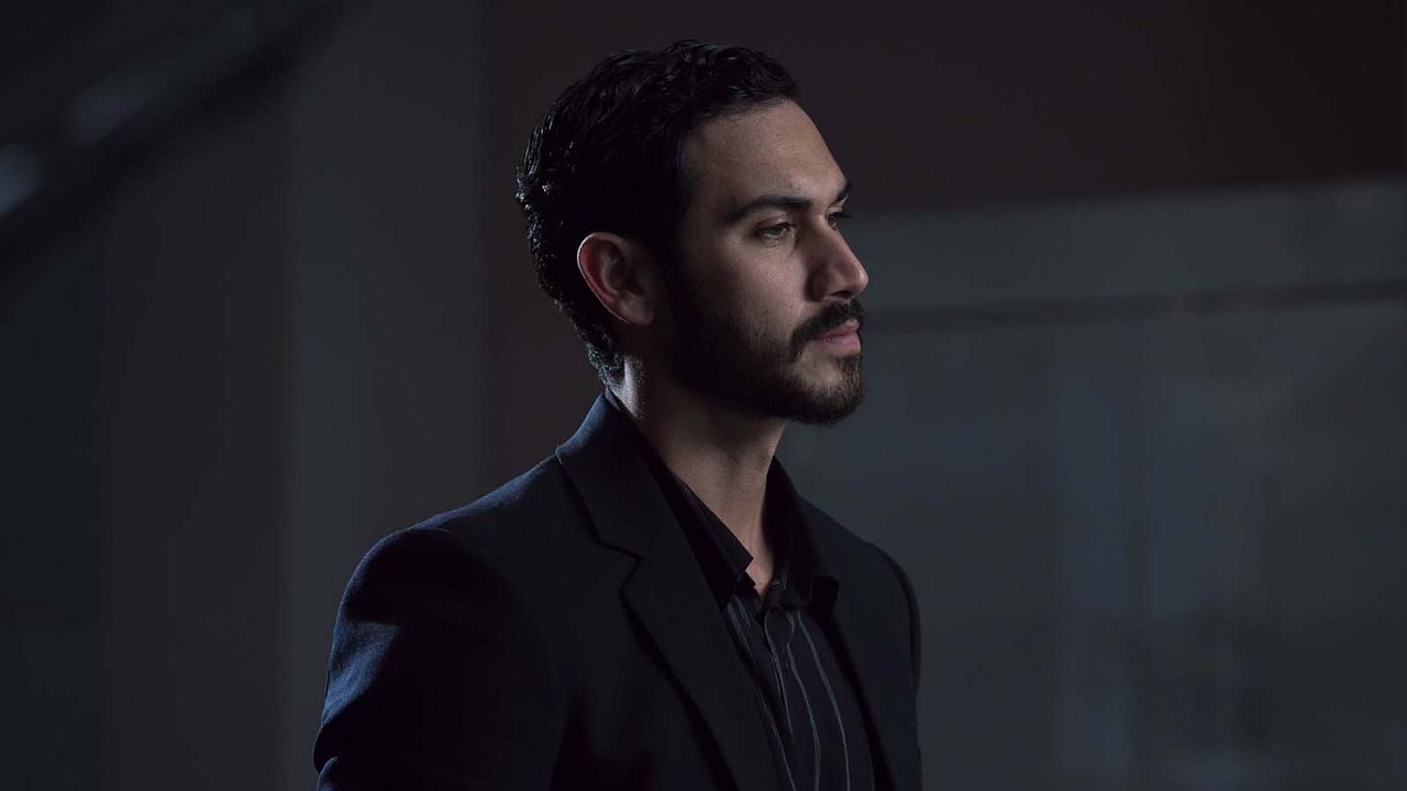 Follow : Bild Alejandro Speitzer