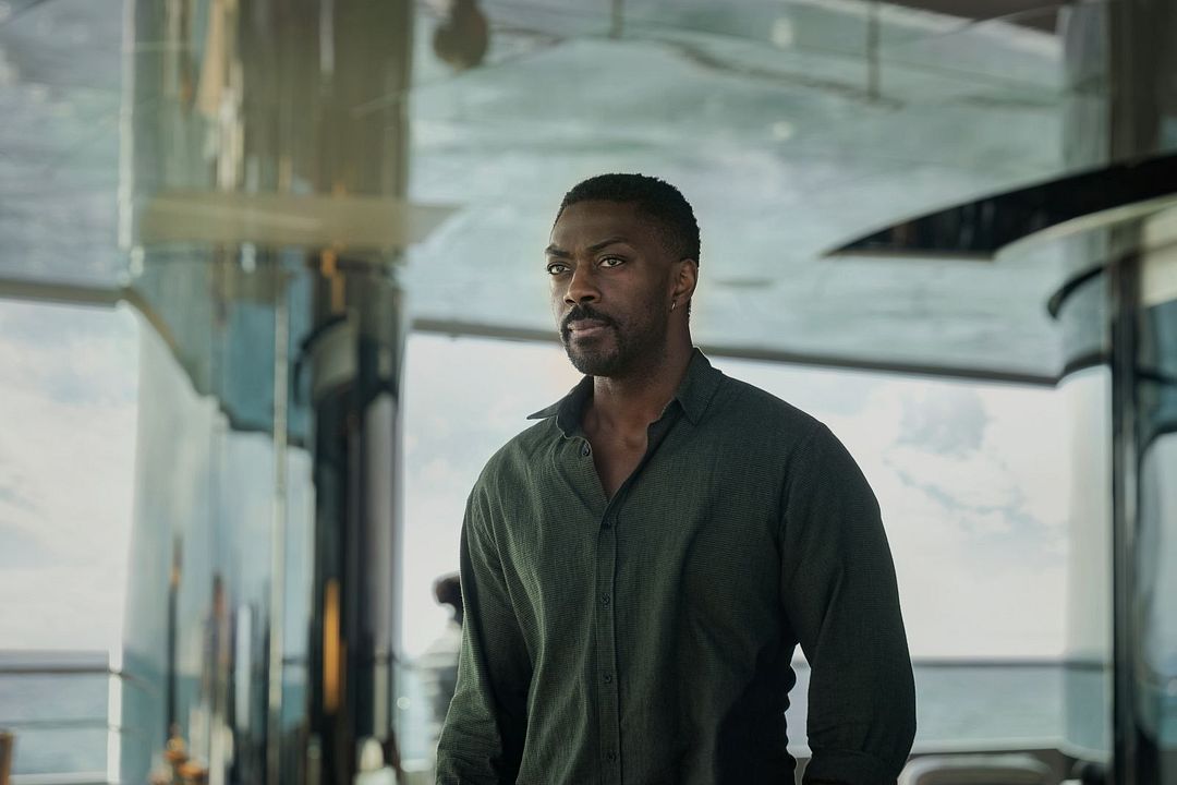 The Woman In Cabin 10 : Bild David Ajala