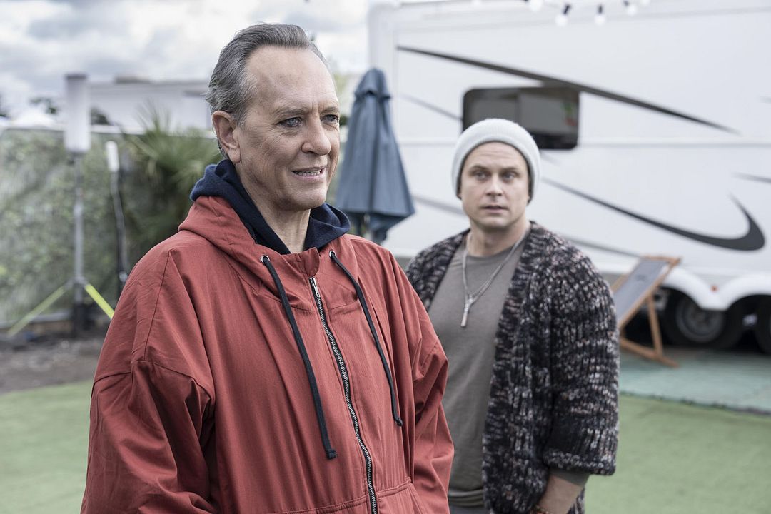 Bild Richard E. Grant, Billy Magnussen