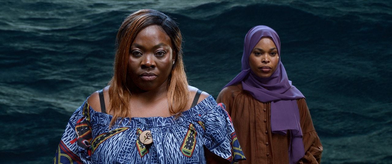 Where The Waves Took Her : Bild Fahma Abdukader Farah, Julie Tankeu Yonga