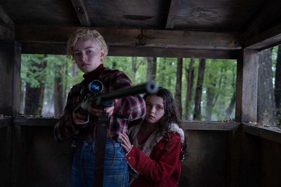 Wolf Man : Bild Julia Garner, Matilda Firth