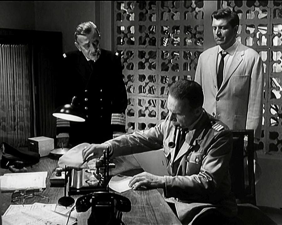 Der Fall Kapitän Behrens - Fremdenlegionäre an Bord : Bild