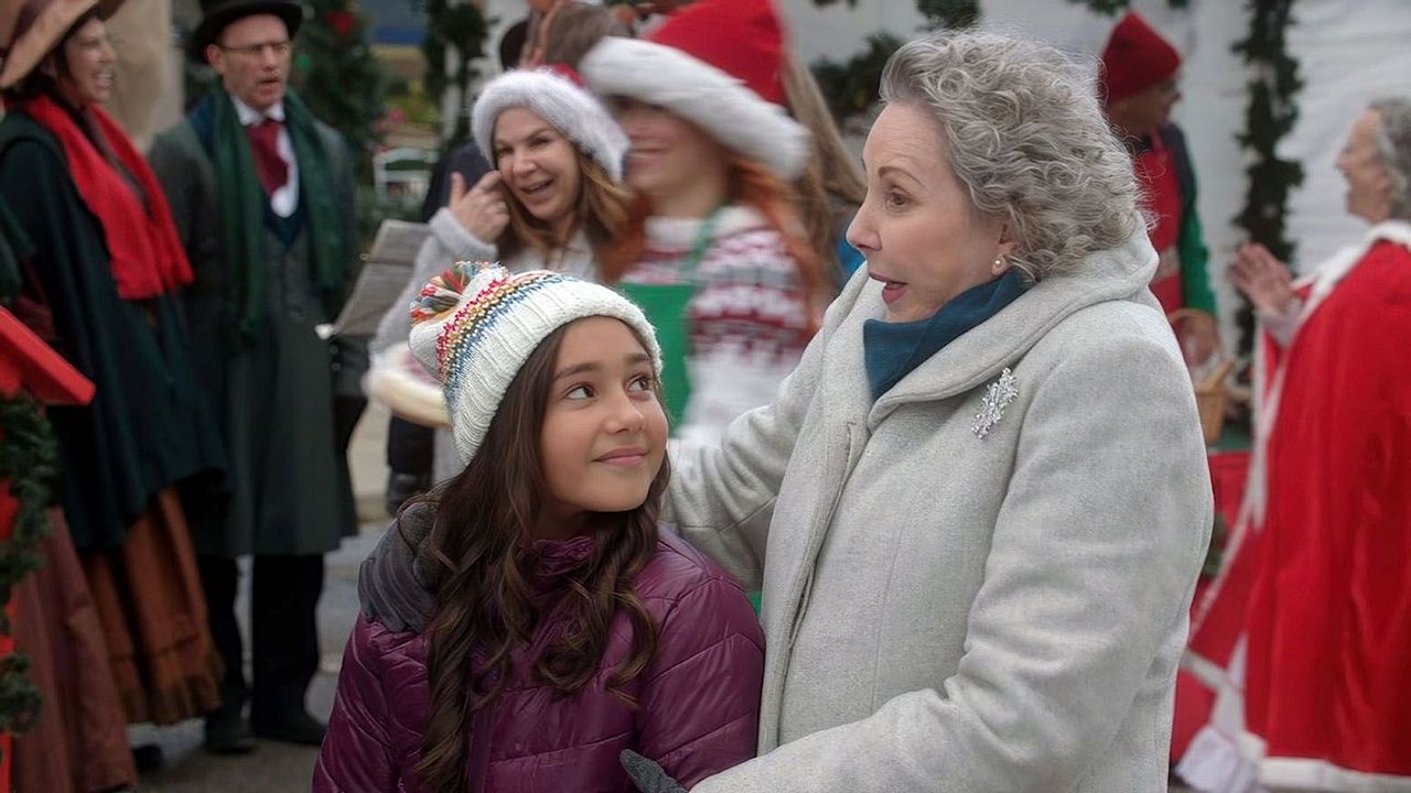 Die perfekte Weihnachtsparty : Bild Elva Mai Hoover, Ana Araujo