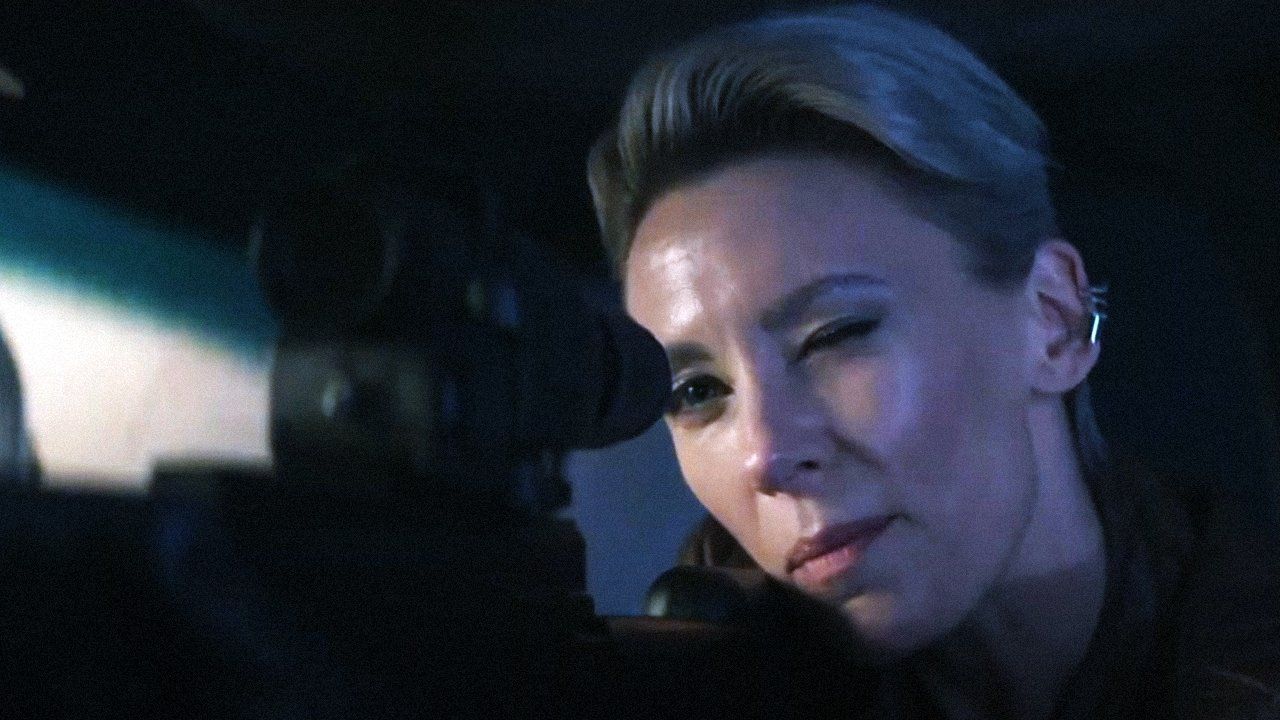 Hostile Takeover - Feindliche Übernahme : Bild Aimee Stolte