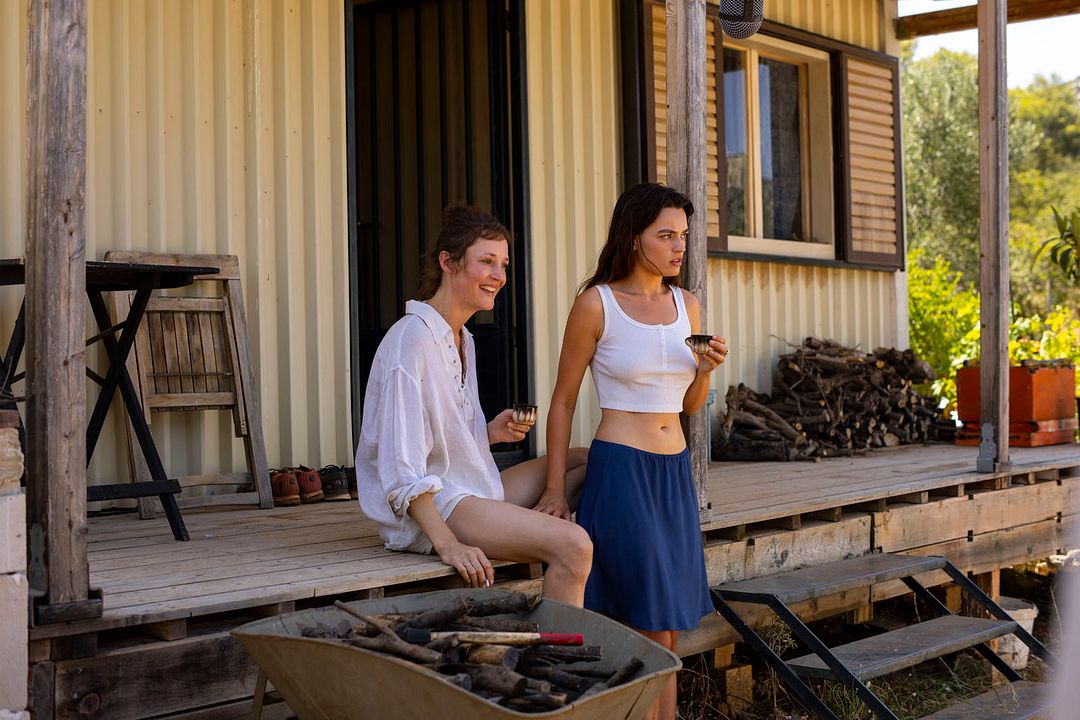 Hot Milk : Bild Vicky Krieps, Emma Mackey