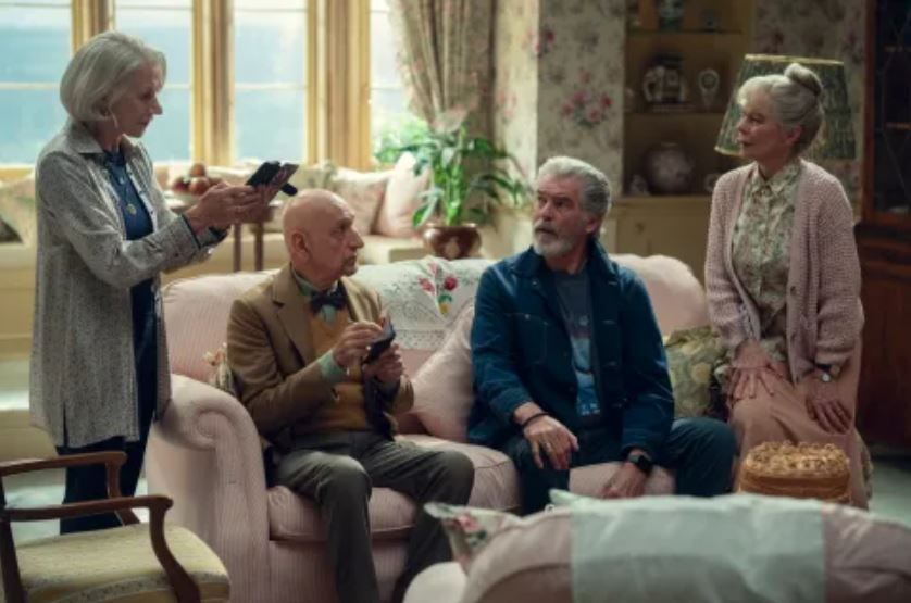 The Thursday Murder Club : Bild Pierce Brosnan, Celia Imrie, Ben Kingsley, Helen Mirren