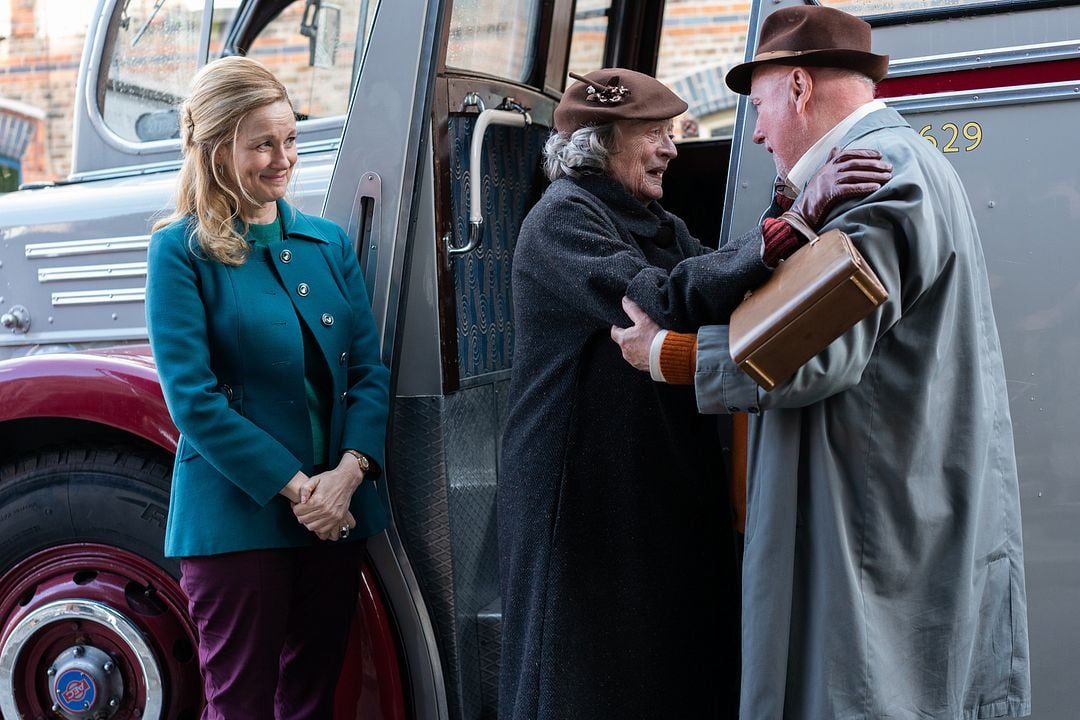 The Miracle Club : Bild Maggie Smith, Laura Linney