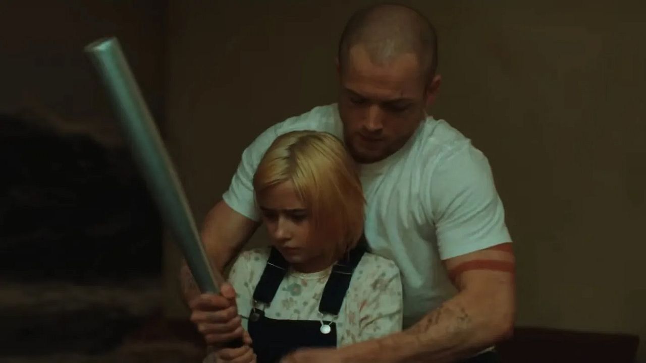 Die Rache der Polly McClusky : Bild Ana Sophia Heger, Taron Egerton