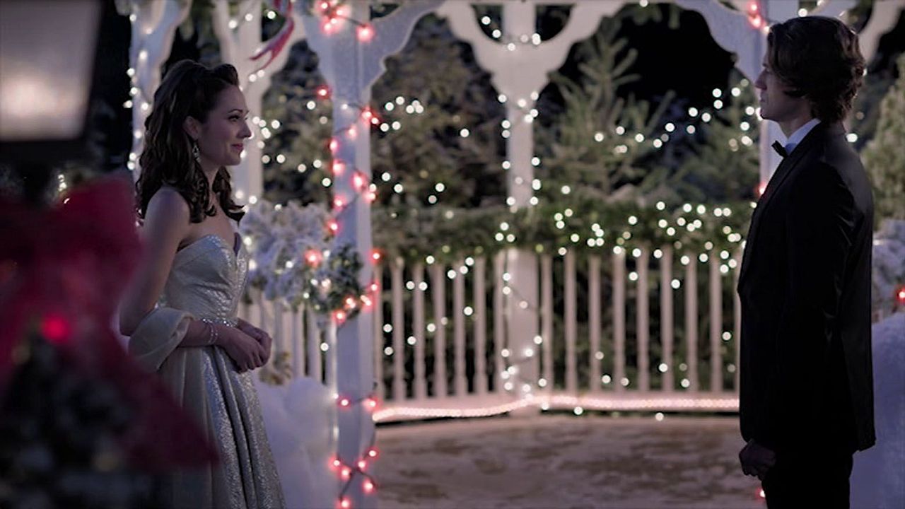 Verliebt im Weihnachtspalast : Bild Laura Osnes, Aaron Tveit