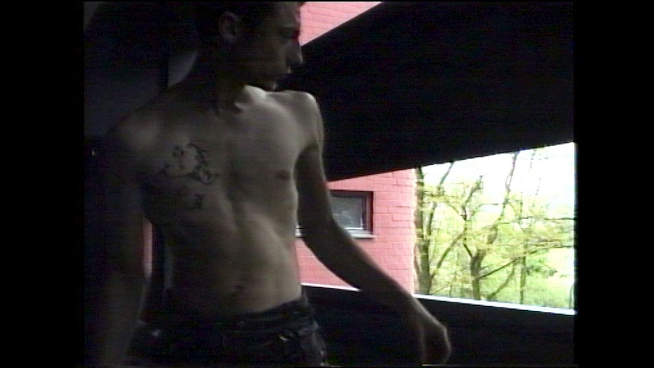 QRT: Zeichen, Zombie, Teqno - Ein Nekrolog : Bild