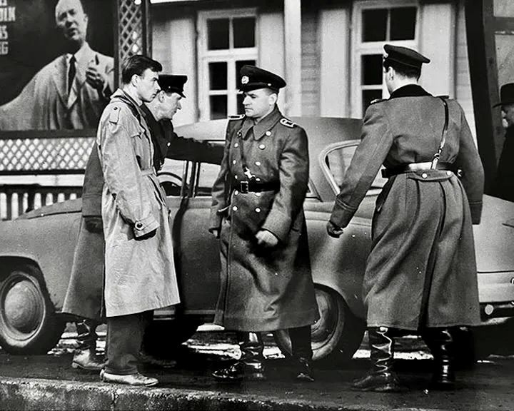 Verspätung in Marienborn : Bild