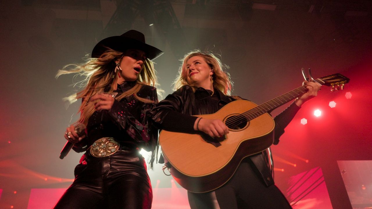 Lainey Wilson: Keepin' Country Cool : Bild Lainey Wilson