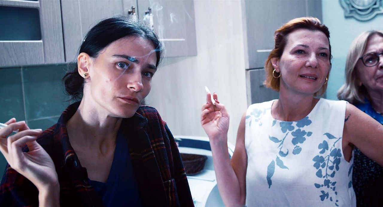 Confidente : Bild Saadet Işıl Aksoy